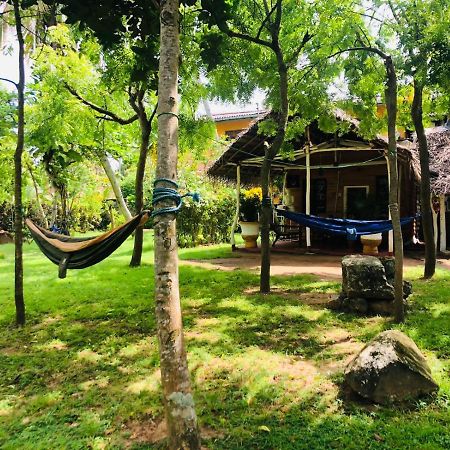Lake View Cabana Paradise & Villa Tangalle Exterior foto